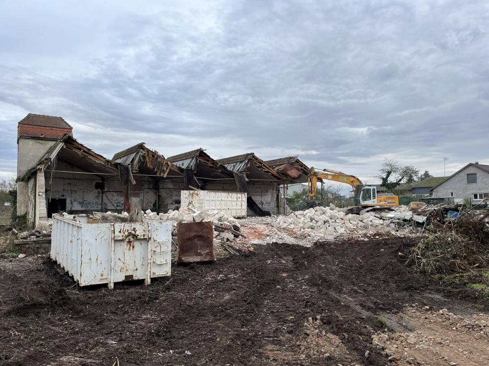 demolition ancienne usine - trater TP